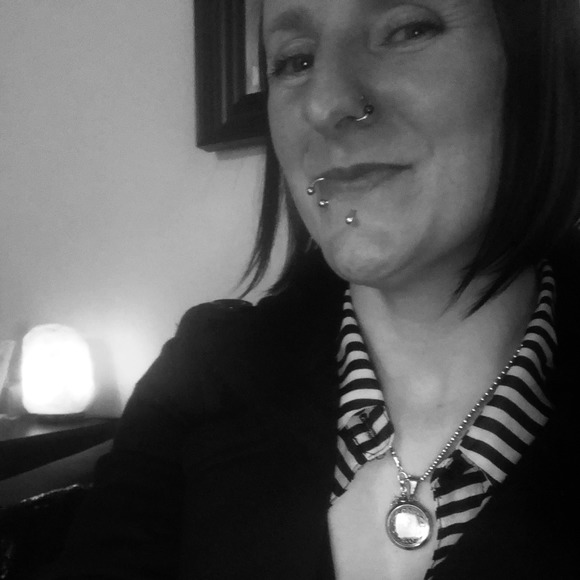 Meet your Posher, Rachael - Picture 1 of 1